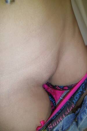 Amateur Self Shot Pussy - Self Shot Pussy Porn Pics & Naked Photos - PornPics.com