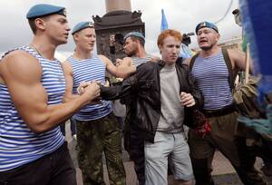 drunk russian orgy - Russian paratroopers harassing gay rights activist Kirill Kalugin : r/pics