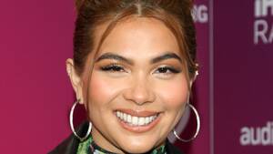 hot lesbian jennette mccurdy nude - Scooby-Doo's Velma Is Officially a Lesbian, and Hayley Kiyoko Feels â€œAlive  and Seenâ€ | Teen Vogue