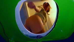 blonde pov toilet - Pov toilet - video 3 - ThisVid.com