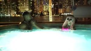 foot nicki - Nicki Minaj Foot Worship - Pornhub.com