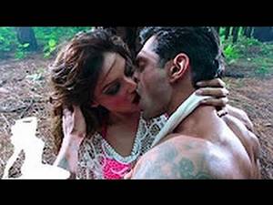 bollywood kissing scenes - Bollywood Hot Actress Bipasha Basu All Hot Kissing & Bed Scenes With kar.