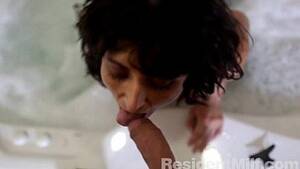 anal sex hot tub - Anal Sex In Hot Tub Porn Videos - LetMeJerk