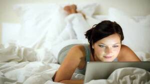 Brazilian Lesbian Sleep - 30 per cent Indian women watch online porn, says study - India Today