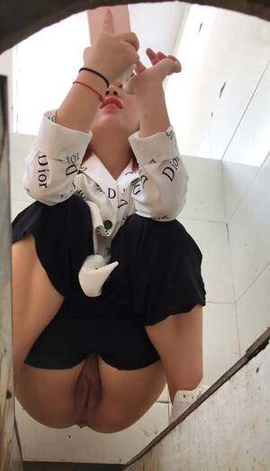 asia voyeur house cams - ASIAN TOILET VOYEUR - video 46 - ThisVid.com