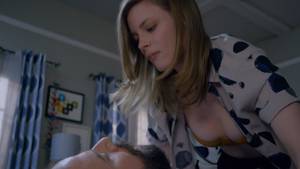 Gillian Jacobs - Gillian Jacobs sexy - Love s01e01-07 (2016) ...
