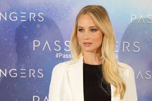 Jennifer Lawrence Passengers Sex Scene - 