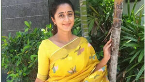 Malayalam Actress Kaniha Porn - Kaniha likes to wear a saree to keep her mood lighter and put some  positivity in