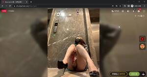 Lynn Porn Squirters - Asian-Lynn squirt outside the elevator 2