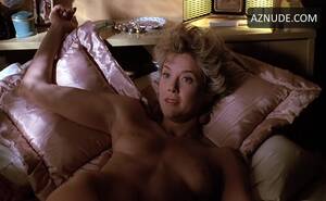 Having Sex In American Beauty Annette Bening - Annette Bening Breasts, Bush Scene in The Grifters - AZnude
