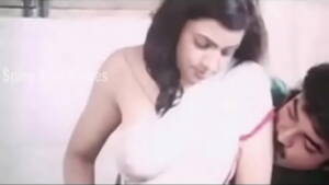 bollywood b grade hot - Bgrade Movie Hot Scene in Bathroom - XVIDEOS.COM