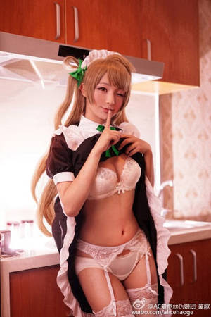 China Cosplay Porn - Chinese Man Nails Every Cosplay Look With His Super Girly Appearance
