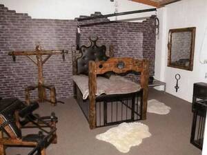 Medieval Dungeon Torture Porn - How this sordid sex dungeon and torture cell was shut down by police -  Plymouth Live