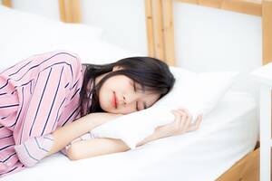 asian chicks sleeping - Page 33 | Asian Women Sleep Images - Free Download on Freepik