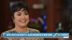 hot lesbian orgy demi lovato - This Is How Demi Lovato Explains Being Nonbinary to People