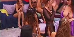 chloe fisting orgy - Keisha&Chloe-Lezzy Fisting Orgy p.1 EMPFlix Porn Videos