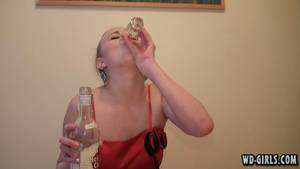 Drunk Puke Porn - Drunk Girls Puking Compilation Porn Movies - Nesaporn