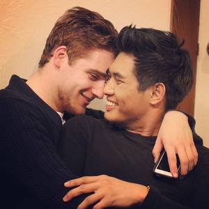 bareback interracial couples - PHOTOS: Interracial Gay Couples Remind Us That Love Is Blind