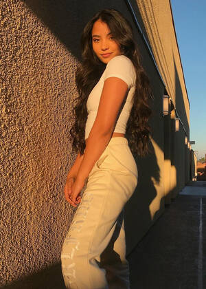 Montoya Twins Porn - Myka Montoya - Free pics, galleries & more at Babepedia