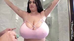 measure tits - Massive boobs measurement in the bedroom - Porn300.com