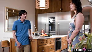 kitchen sex mom - Big Ass Milf Stepmom Siri Dahl Anal Fucked By Her Tiny Stepson In The  Kitchen - xxx Mobile Porno Videos & Movies - iPornTV.Net