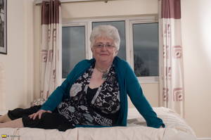 British Granny Sex - 