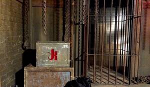 Castle Porn - From Military To Kink: The History Of The Armory, San Francisco's Porn