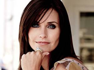 Black Blue Eyes Porn - Blue-Eyed Black-Haired Girls (48 pics)