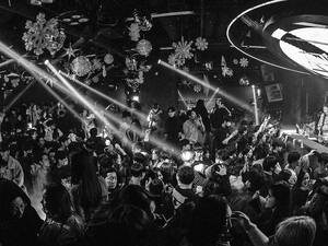 drunk sex orgy club - K-Pop's Dark Side: Assault, Prostitution, Suicide, and Spycams - Bloomberg