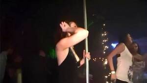 Club Flashers - Watch night club flashers - Big Ass Porn - SpankBang