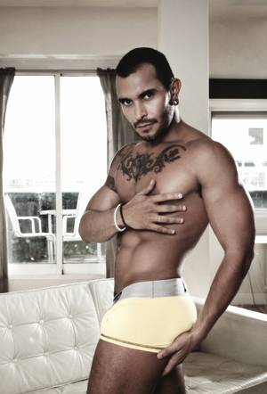 Eboy Porn Star Caramel - Gay Porn Star Lucio Saints