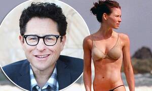 Lost Evangeline Lilly Porn - J.J Abrams apologises to Evangeline Lilly after she recalls feeling  'cornered' into naked Lost scene | Daily Mail Online