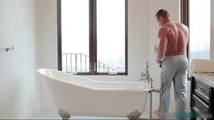 Hot Gay Porn In Bathroom - Erotic Bath & rubbing - Devin Dixon gay porn - XVIDEOS.COM
