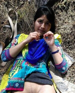 desi babe naked - Desi Girl Outdoor Full Nude Porn Pictures, XXX Photos, Sex Images #3775562  - PICTOA