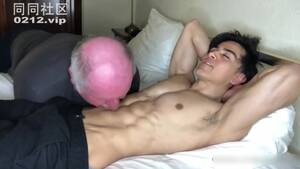 hot stud - Hot Stud Worshipped - ThisVid.com