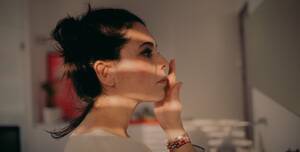 Girls Do Amanda Bryant Porn - I Struggle to Think I'm Enough for My Boyfriend When He Watches Porn