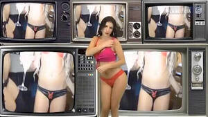 latin naked news - Naked News Dln, Latin Enf Productions - Videosection.com