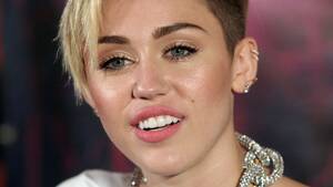 Miley Cyrus Big Tits - Miley Cyrus wants you to free your nipples | Salon.com