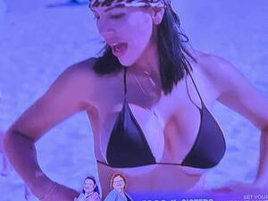 Hot Pam Anderson Blowjobs Gif - I don't get this aesthetic. Nothing against plastic surgery, I just can't  imagine putting my body or my wallet through it to look like this. :  r/90dayfianceuncensored