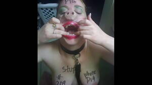 Disgusting Whore Porn - Disgusting whore gets slapped around - XNXX.COM