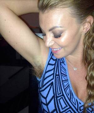 Died Armpit Porn - In 2014 her boyfriend Andy Carroll shared this flattering snap of Billi's  underarm fro on Twitter