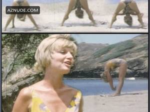 Brady Bunch Porn Florence Henderson - FLORENCE HENDERSON in BRADY HOME MOVIES(2000) 00:05
