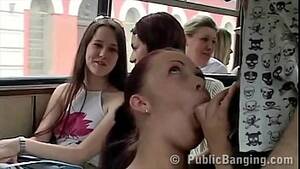 in public - public videos - XVIDEOS.COM