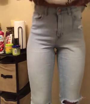 Black Girl Piss Pants Porn - Cute Ebony Girl Wets Her Jeans - ThisVid.com