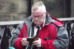 Forced Schoolgirl Porn - EdinburghTwisted nephew hid elderly aunt's dead body to pocket her benefits  cash Sick John MacLeod hid elderly Mina MacLeod's remains for eight months.