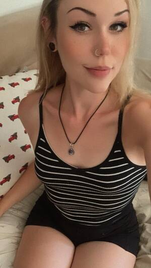 blonde teen sucks - Howdy ðŸ¤  : r/TheiChiveSanctuary