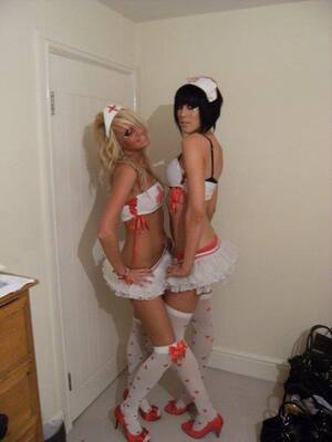 halloween transvestite porn - thumbs.pro : girlyboyally: iliketobewet: We all know this is sexyy :) Halloween  crossdressing with the girlfriend! I've done this too and is great fun!!!  Love it :)