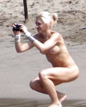gwen stefani nude beach topless - Gwen Stefani on a NUDE Beach! Porn Pictures, XXX Photos, Sex Images  #1216445 - PICTOA