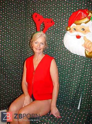Mature Santa Porn - Mature Hotty - Justine