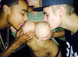 Celebrity Porno Sex - Justin Bieber caught sucking stripper tits